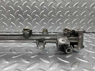 33400 Mercedes-Benz W202 C180 Fuel Injector Rail 11107845