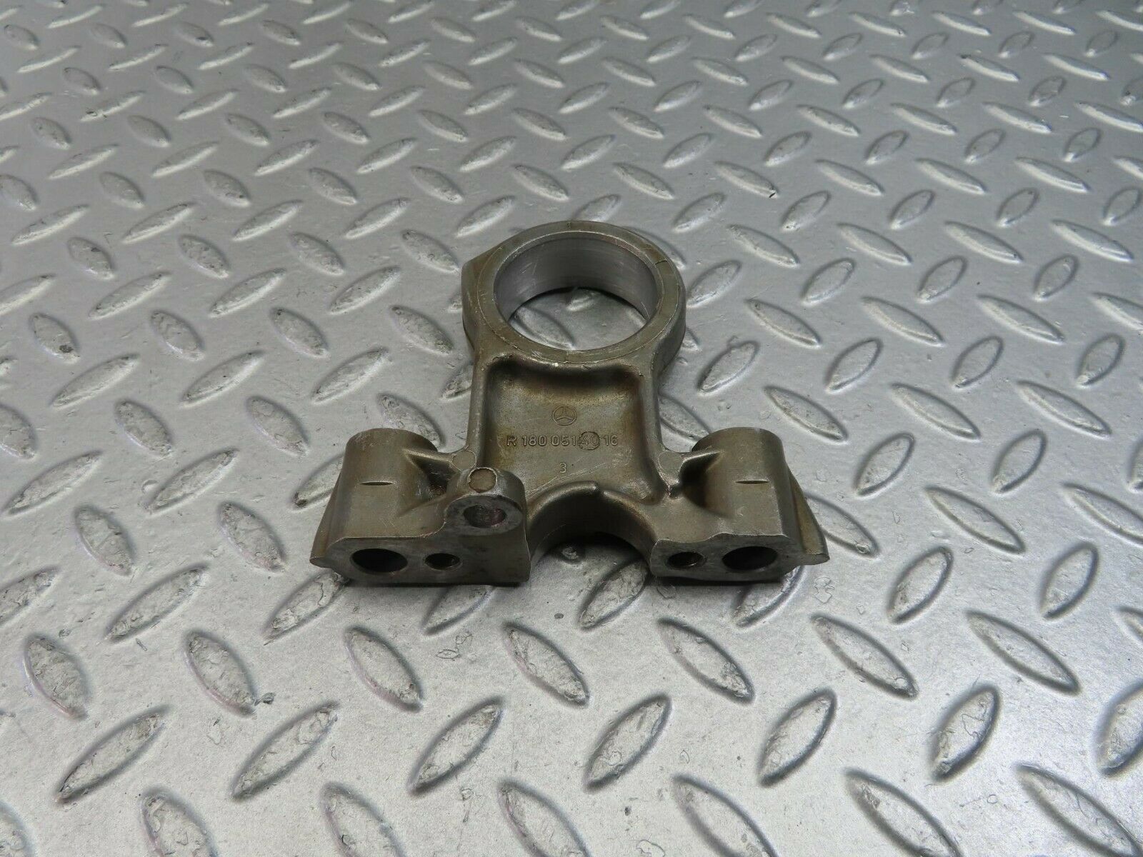 10209 Mercedes-Benz W111 220SE Camshaft Tower Bearing 1800514016 48 mm