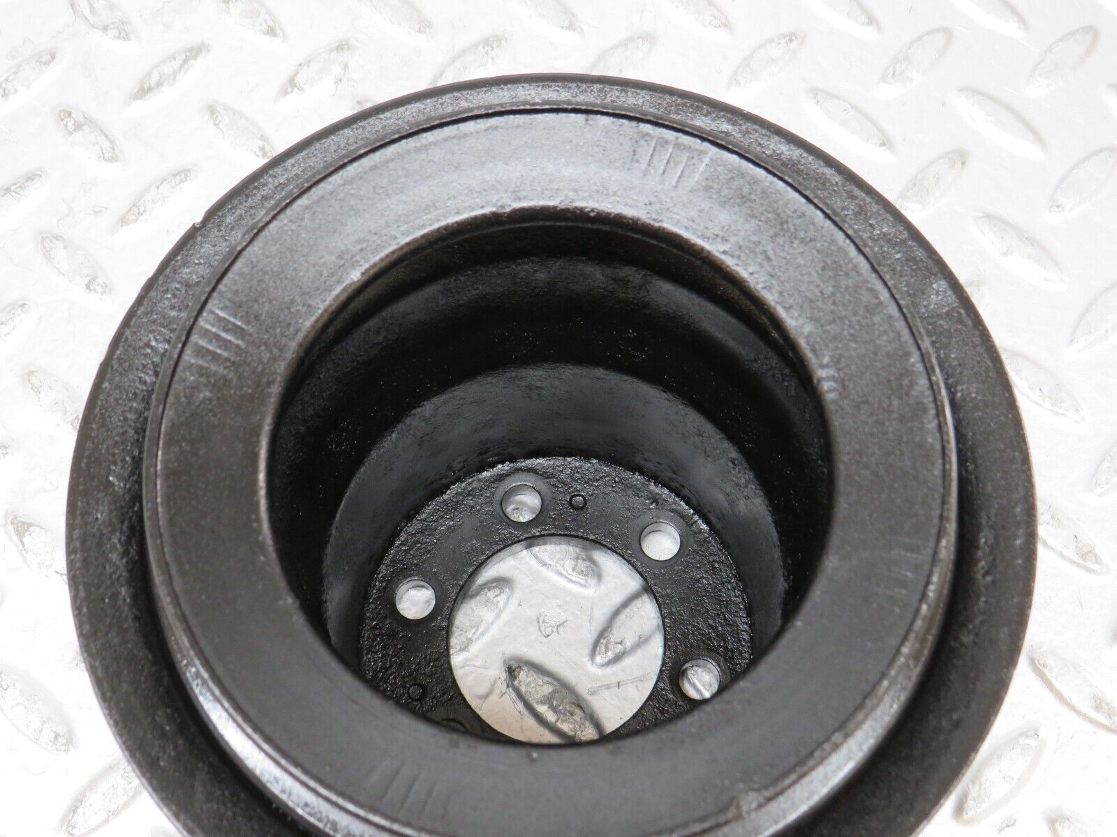 26301 Mercedes-Benz W116 450SE Crankshaft Pulley