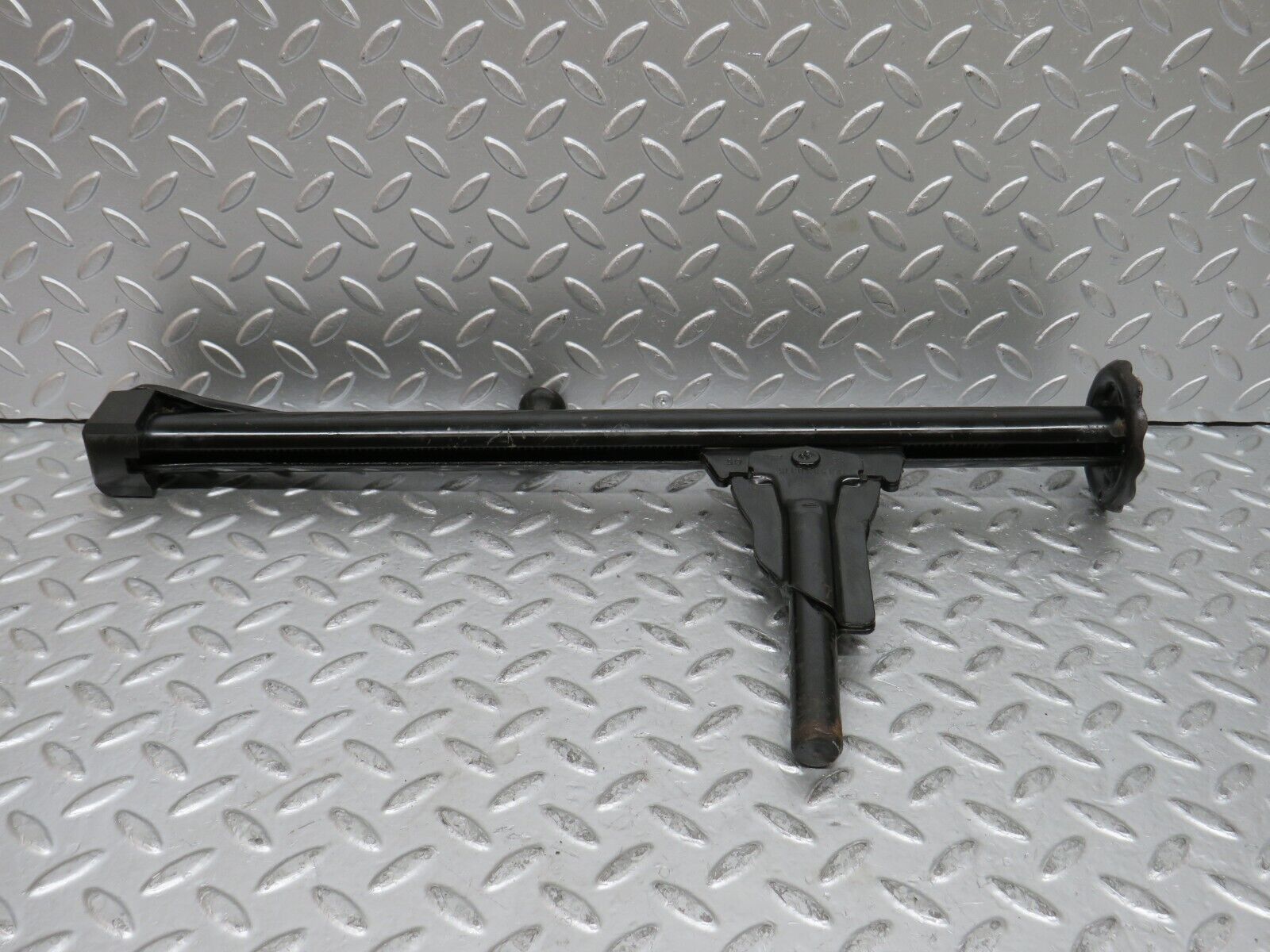 28079 Mercedes-Benz W123 280E Car Jack Ate 1235830315