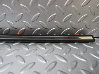 27895 Mercedes-Benz W123 280E Front Left Door Centre Moulding Trim