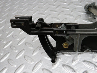 32277 Mercedes-Benz C107 350SLC Coupe Heater Control Mechanism