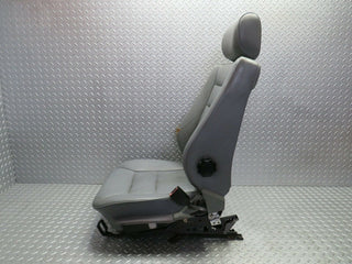 22382 Mercedes-Benz C124 E220 Coupe Front Right Seat Leather Grey 1249102350