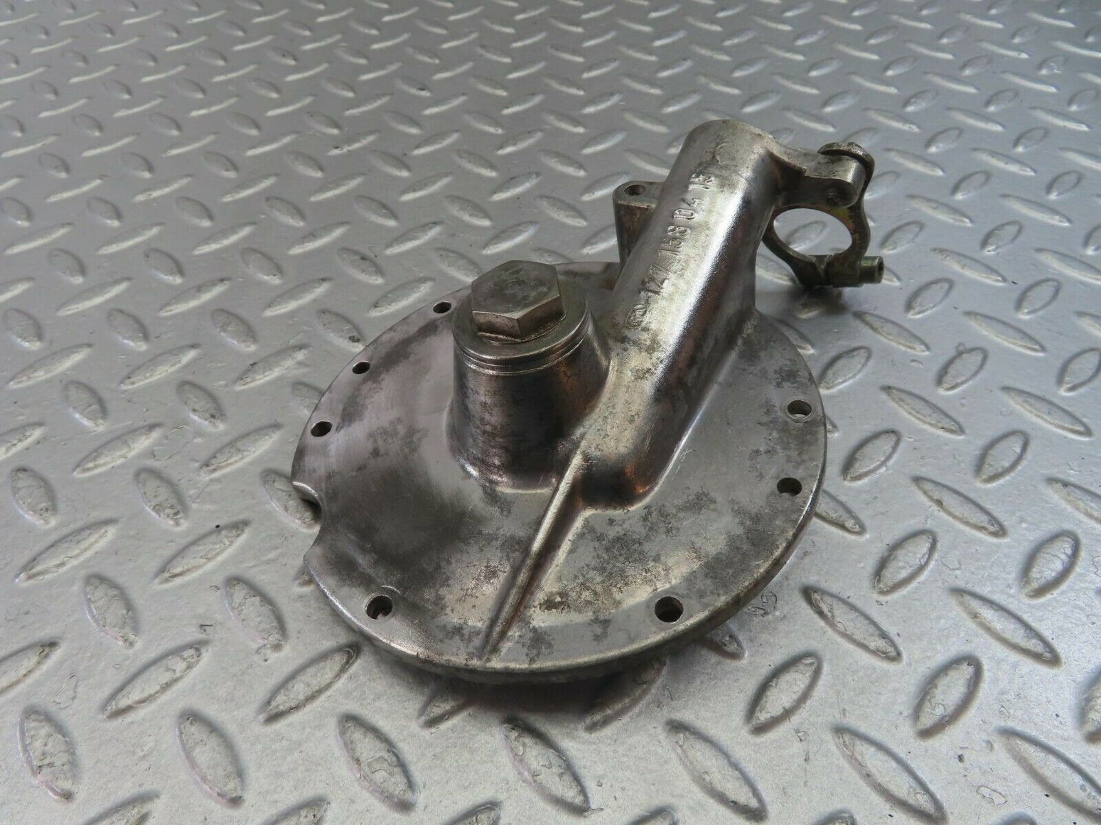 10176 Mercedes-Benz W111 280SE Ignition Distributor Housing 1271580415
