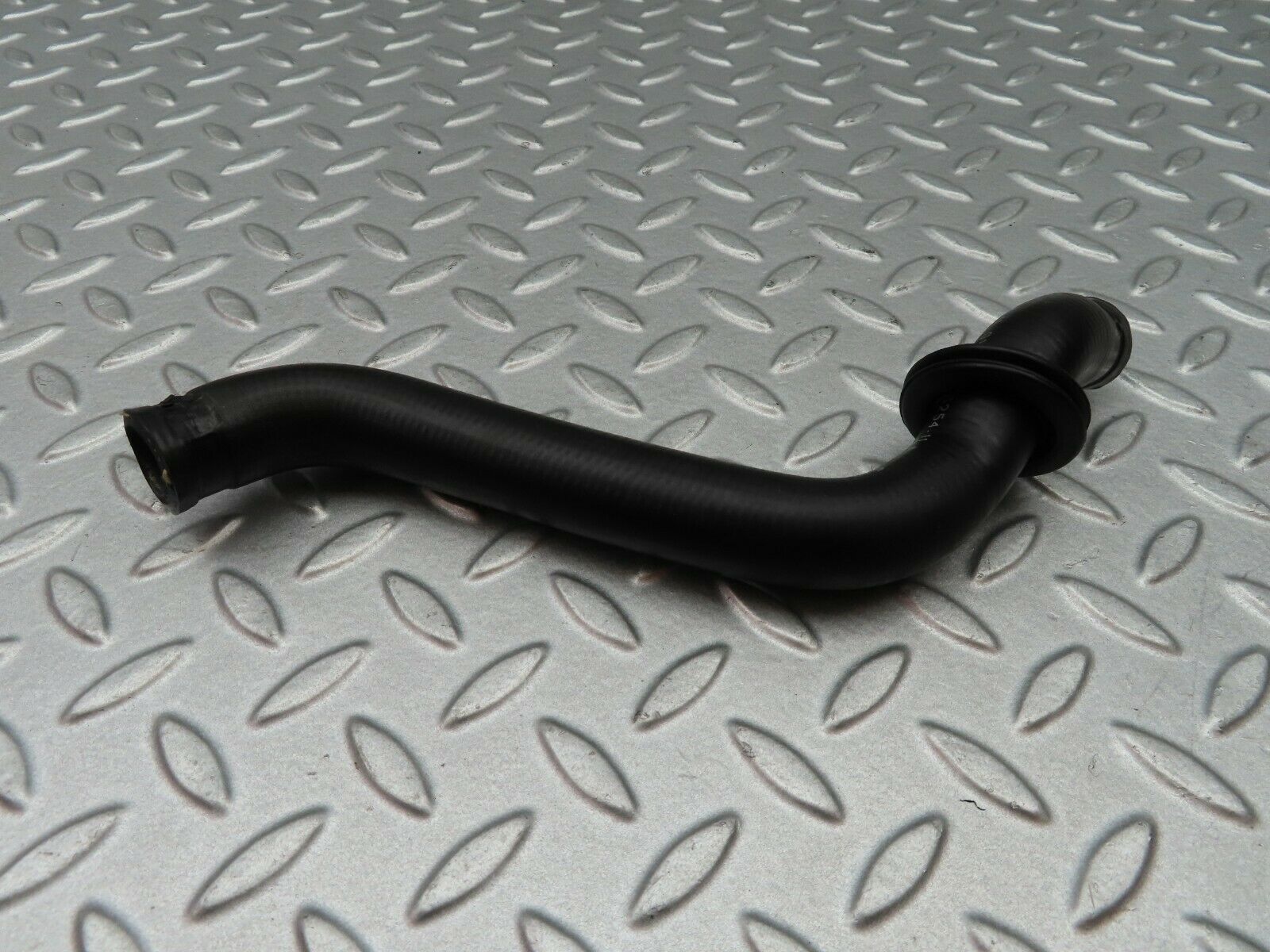 5478 Mercedes-Benz W124 230E Water Hose Pipe 1248325894