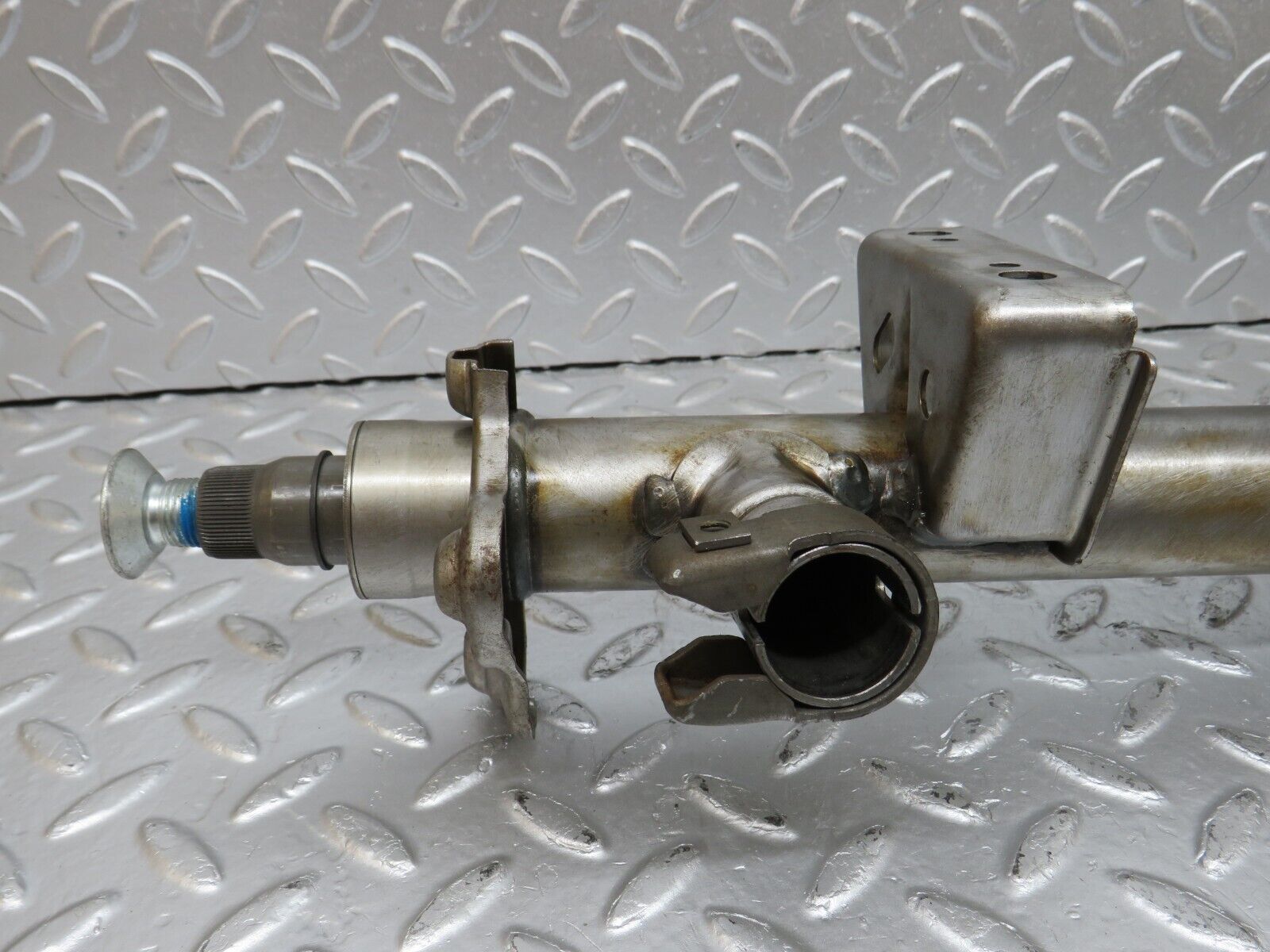 33390 Mercedes-Benz W202 C180 Steering Column