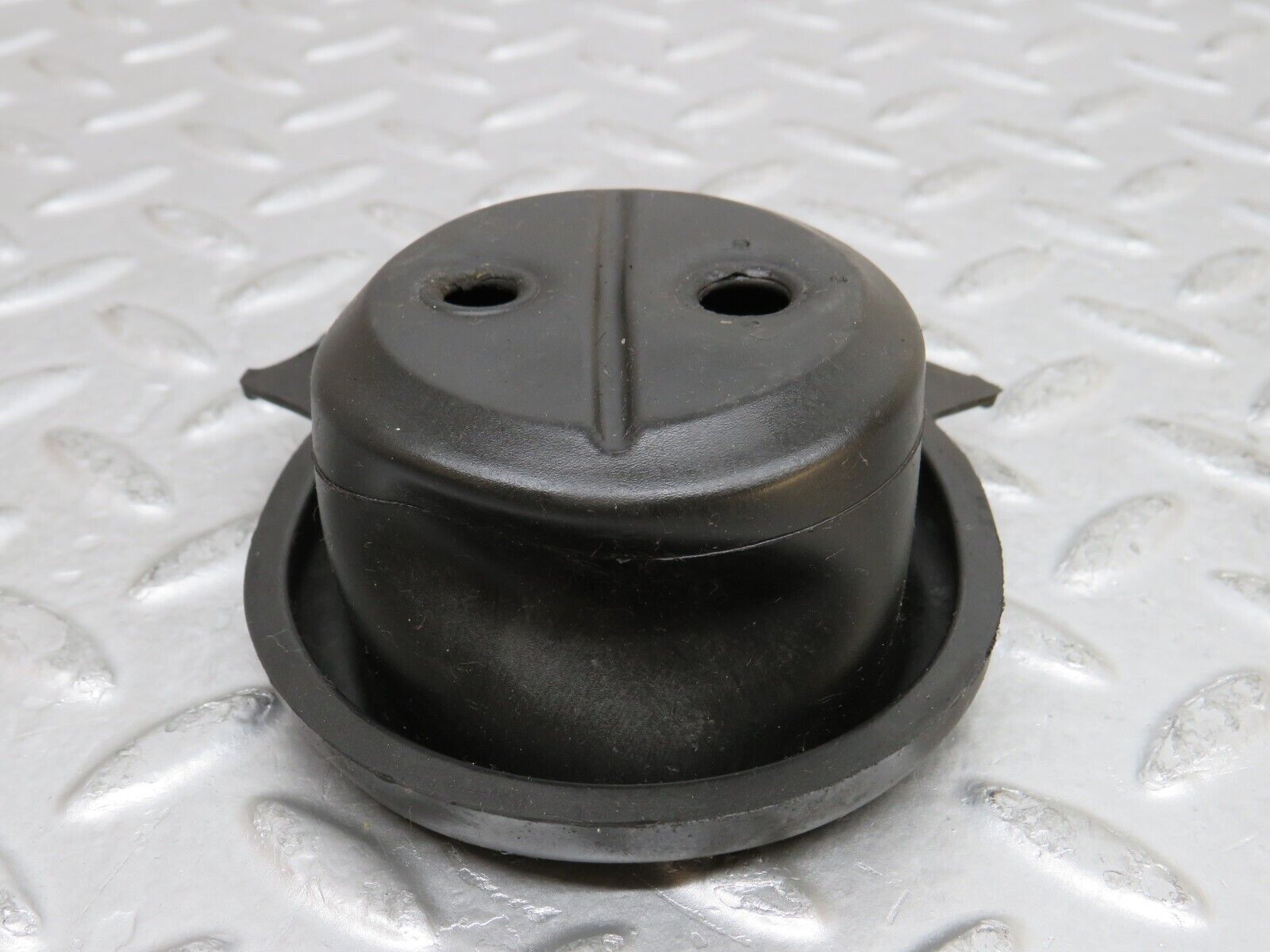 29446 Mercedes-Benz W124 230E Fuel Tank Rubber Seal 1244710381