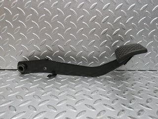 29035 Mercedes-Benz C124 320CE Coupe Brake Pedal With Rubber 1232910082