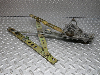 36862 Mercedes-Benz C126 420SEC Right Door Power Window Regulator 1267202646 1267250411