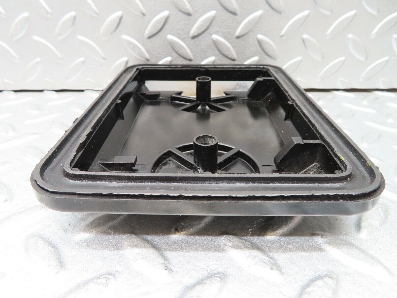16896 Mercedes-Benz C123 280CE Coupe Fuse Box Cover Lid 1235400082