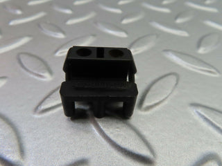 W124 Wagon wiring cable junction box used OEM