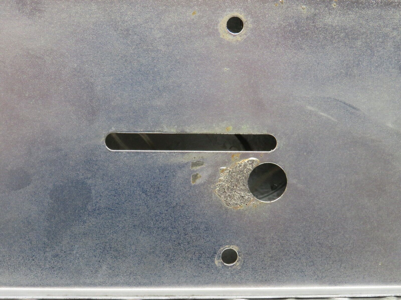 27626 Mercedes-Benz S124 300TE Wagon Rear number Plate Holder Chrome