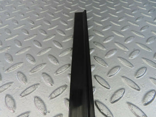 10676 Mercedes-Benz W123 230E Right Seat Belt Runner With Cover