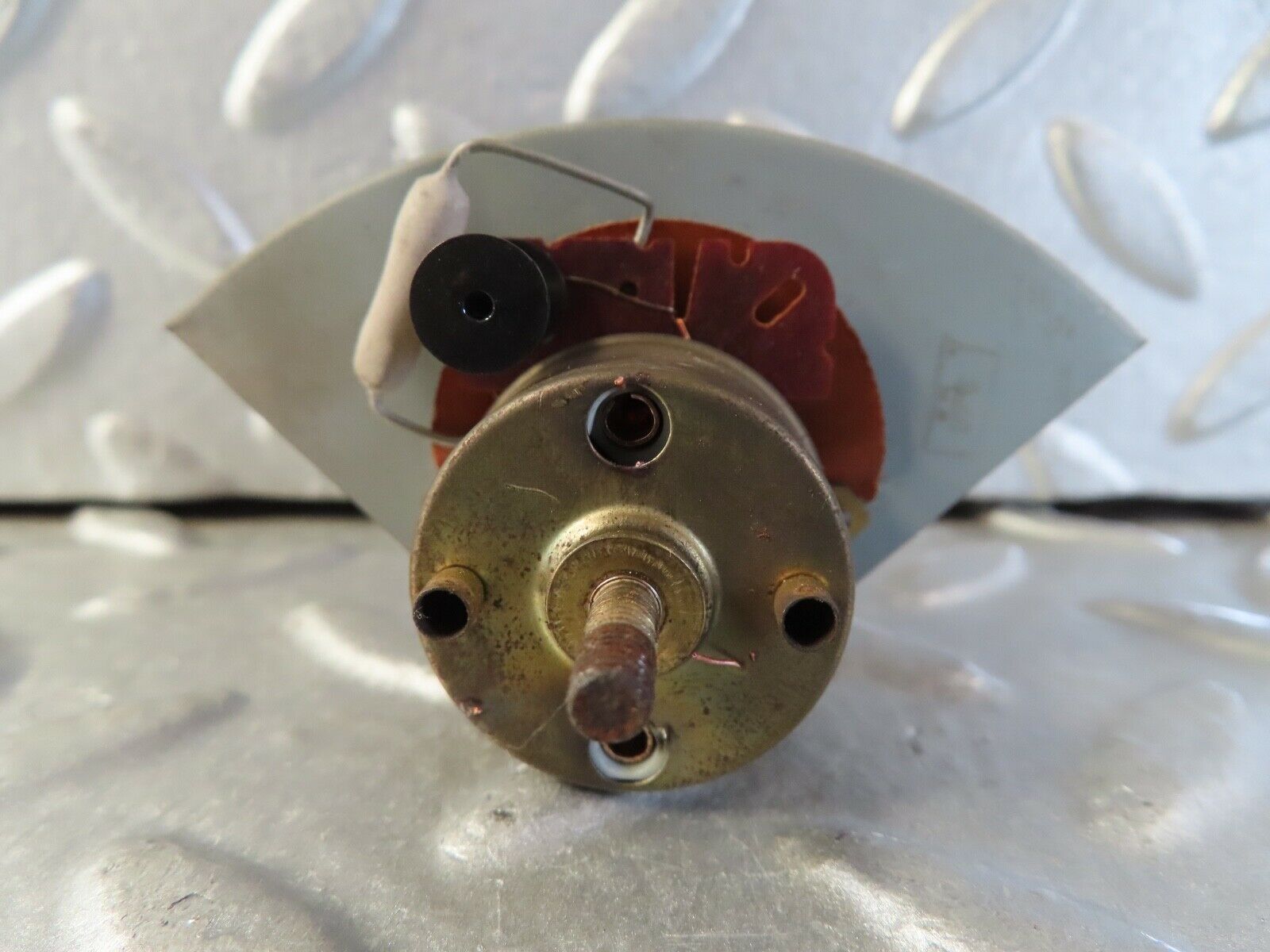 10644 Mercedes-Benz W115 Fuel Gauge