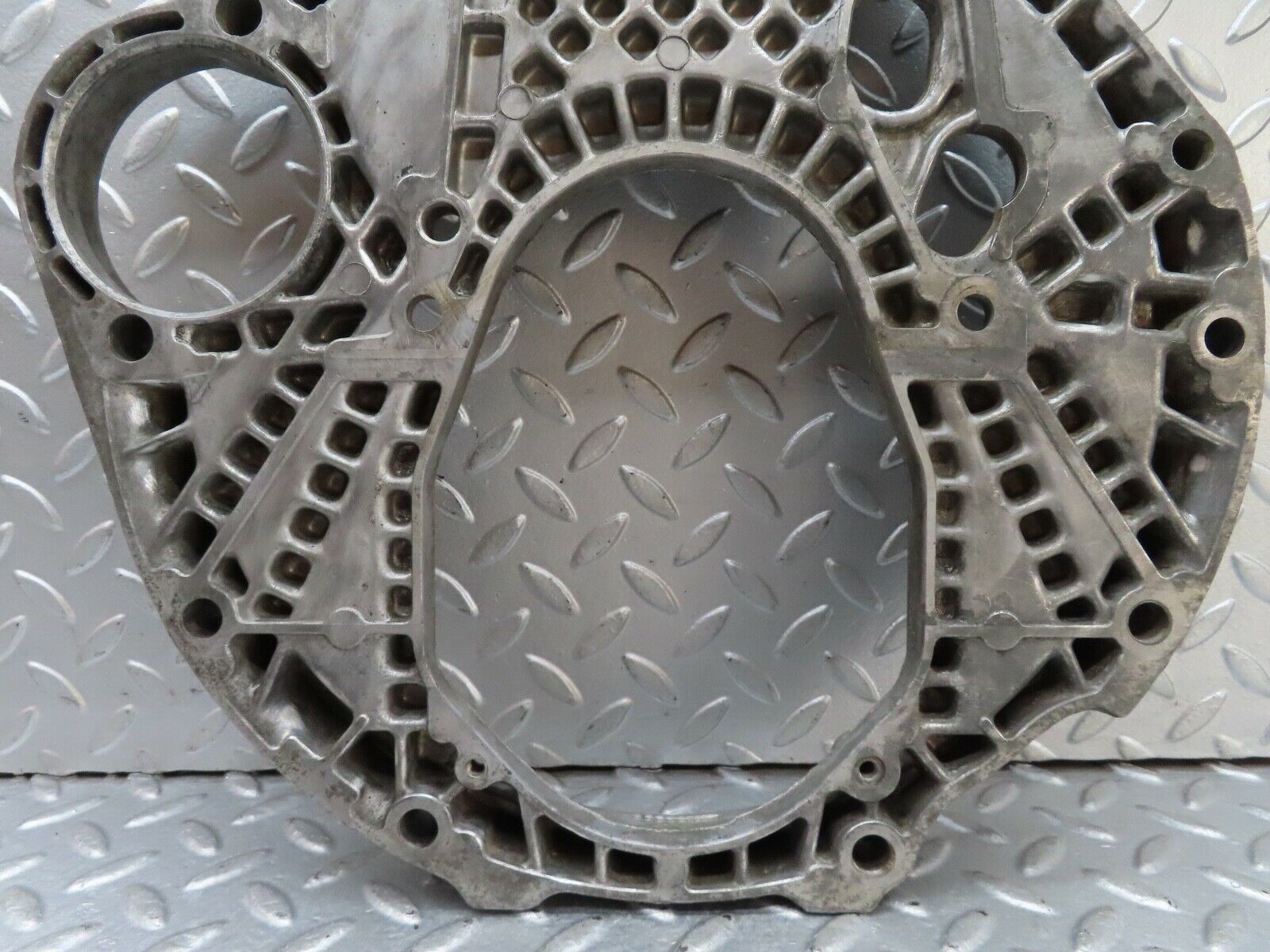 19078 Mercedes-Benz W123 300D Gearbox Flange 1150111145