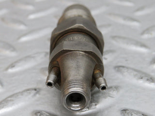 28502 Mercedes-Benz S123 240D Wagon Fuel Injector Bosch KCA30S35/4