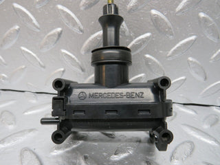 32449 Mercedes-Benz S124 300TE Wagon Door Lock Vacuum Actuator Rear Left