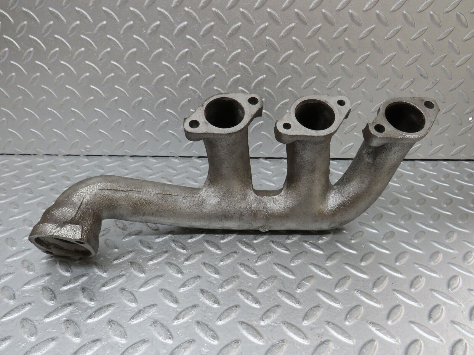 35563 Mercedes-Benz R107 280SL Exhaust Manifold 4-6 1101429502