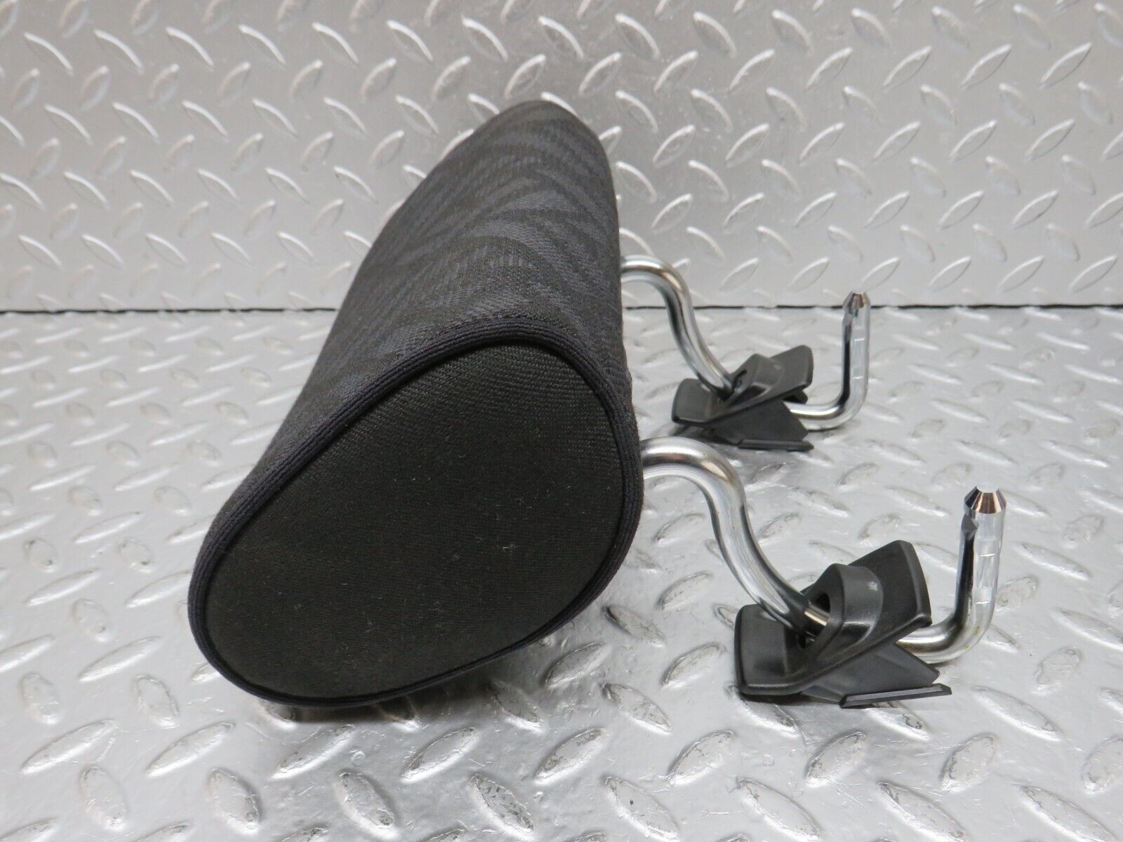33388 Mercedes-Benz W202 C180 Rear Headrest