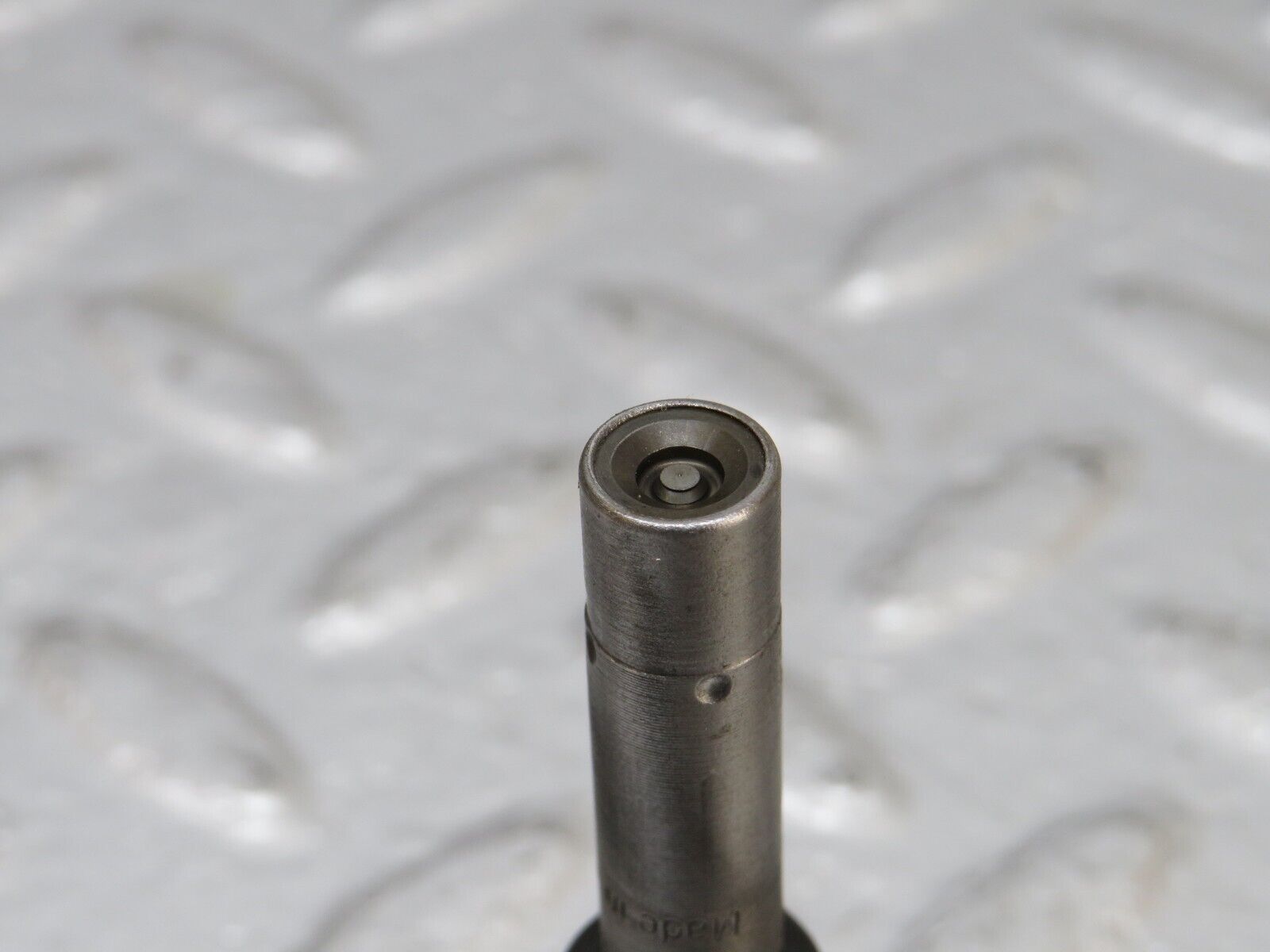 34128 Mercedes-Benz W124 260E Fuel Injector Bosch 0437502010