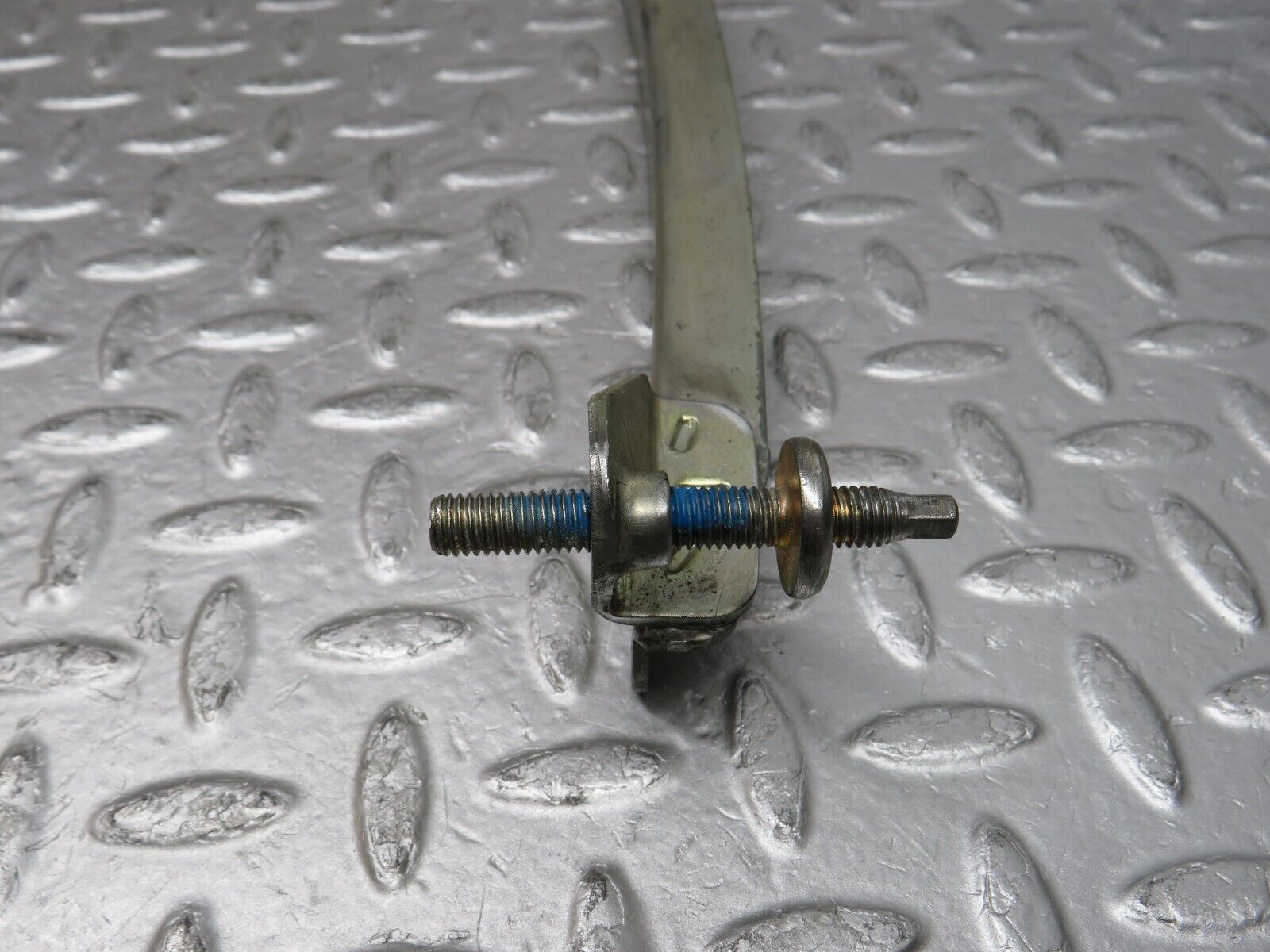 37802 Mercedes-Benz A124 320E Cabriolet Front Left Window Channel