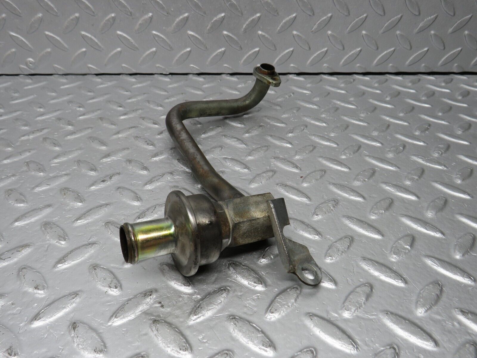 38587 Mercedes-Benz R129 280SL Coupe EGR Valve Pipe 0001407860