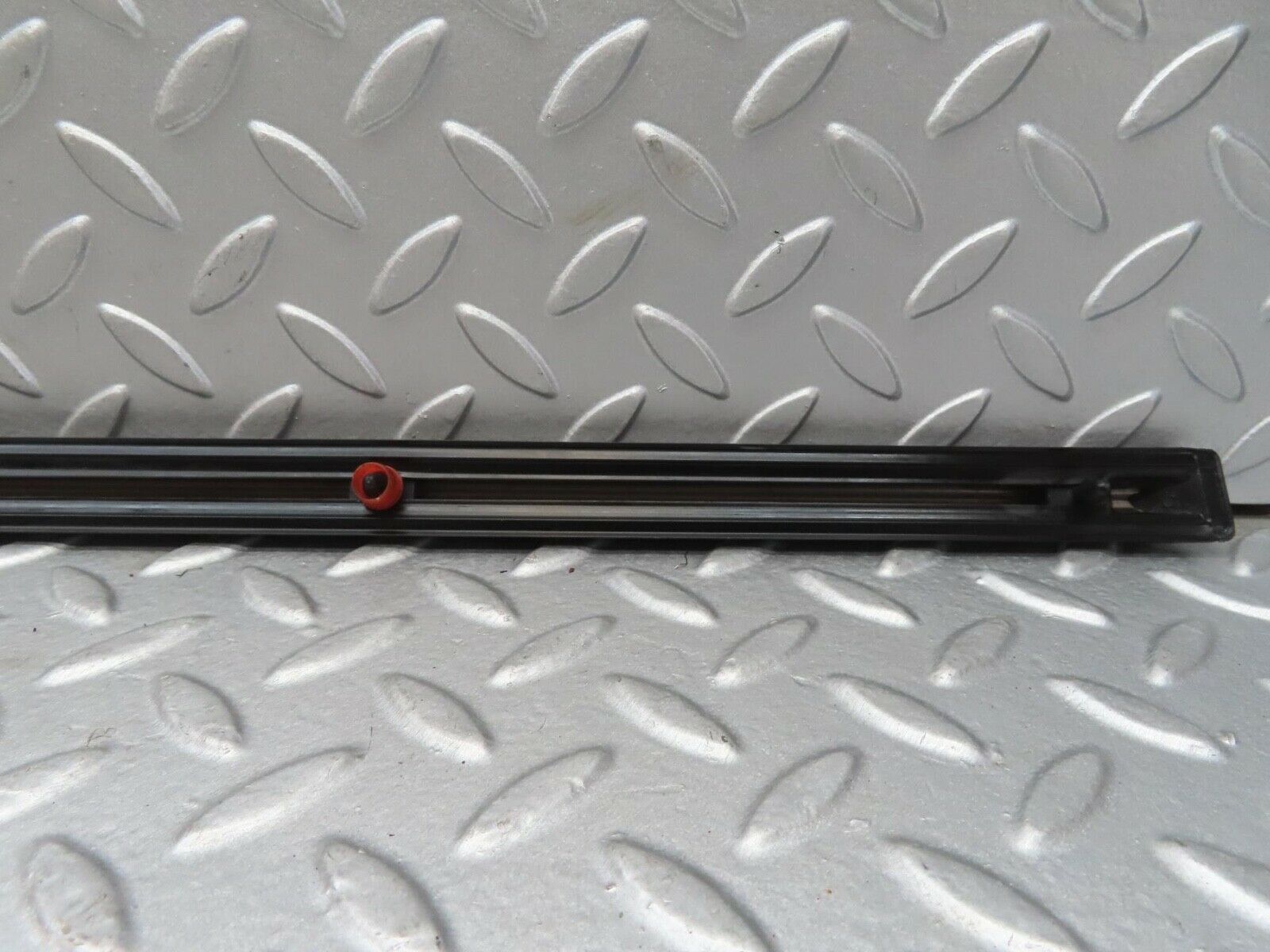 13448 Mercedes-Benz W123 200 Front Left Door Centre Moulding Trim
