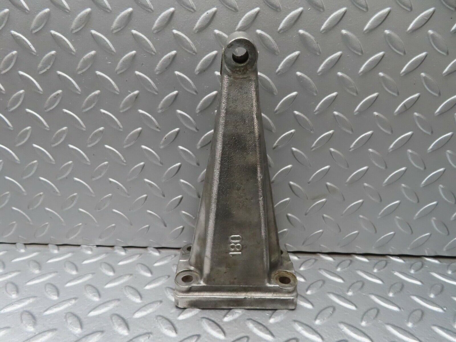12813 Mercedes-Benz W111 220SE Engine Mount Bracket Right Side1802232504
