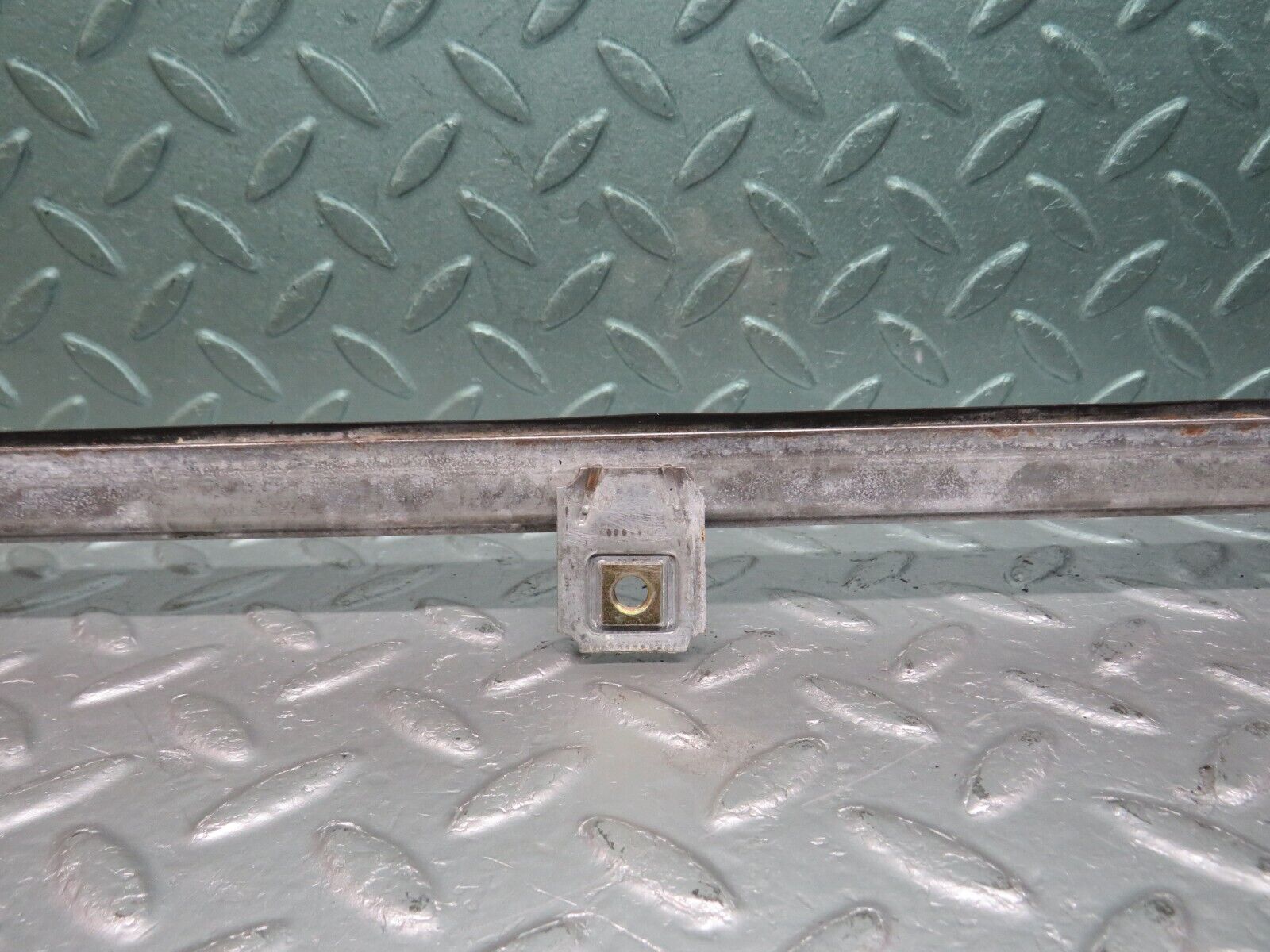 39665 Mercedes-Benz R129 320SL Coupe Left Door Window Glass