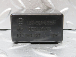 31020 Mercedes-Benz W123 230E Wiper Control Relay 1238210063
