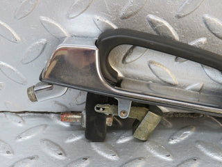 40618 Mercedes-Benz W123 300D Rear Left Exterior Door Handle 1237600359 1237660005