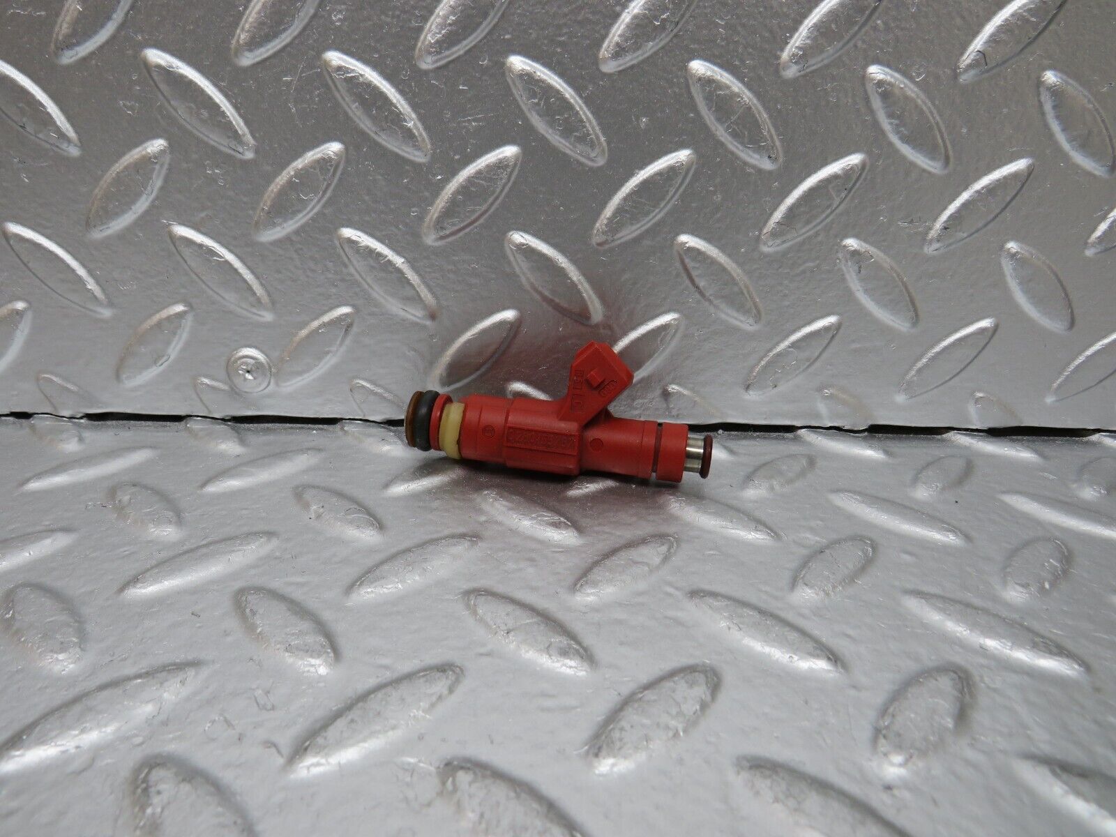 24911 Mercedes-Benz W140 S320 Fuel Injector Bosch 0000788623