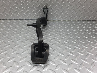 41458 Mercedes-Benz W124 200E Clutch Pedal With Rubber 2012902116 2012910282