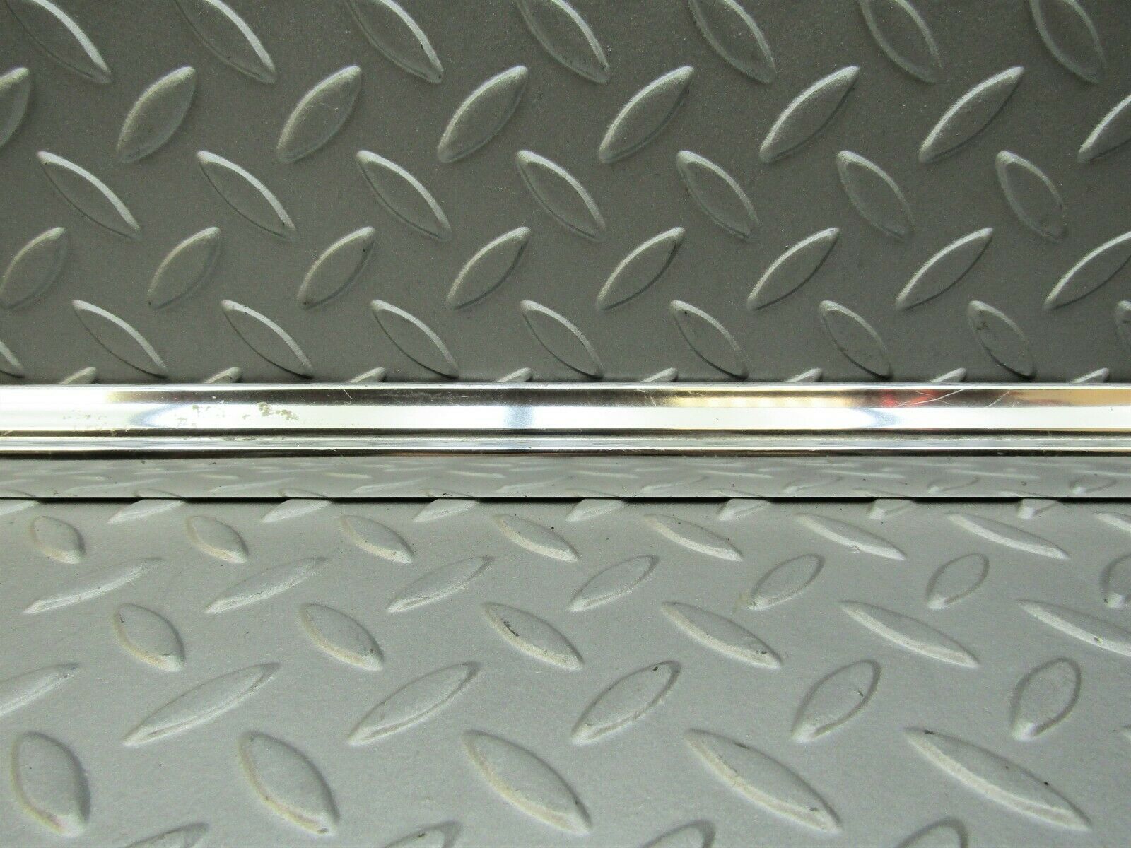 3314 Mercedes-Benz W108 280SE Rear Left Door Chrome Moulding Trim