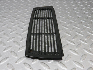 W108 dashboard centre speaker cover grill used OEM