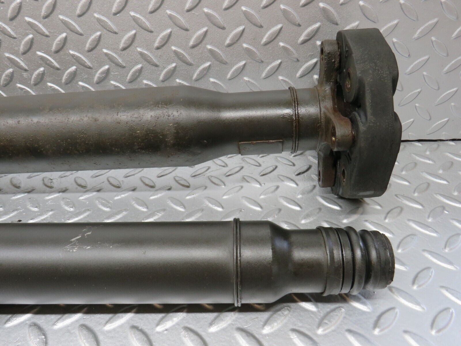 35281 Mercedes-Benz W221 Cardan Shaft Prop Shaft 2214107206