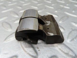 W123 valve rocker arm with retaining spring used OEM