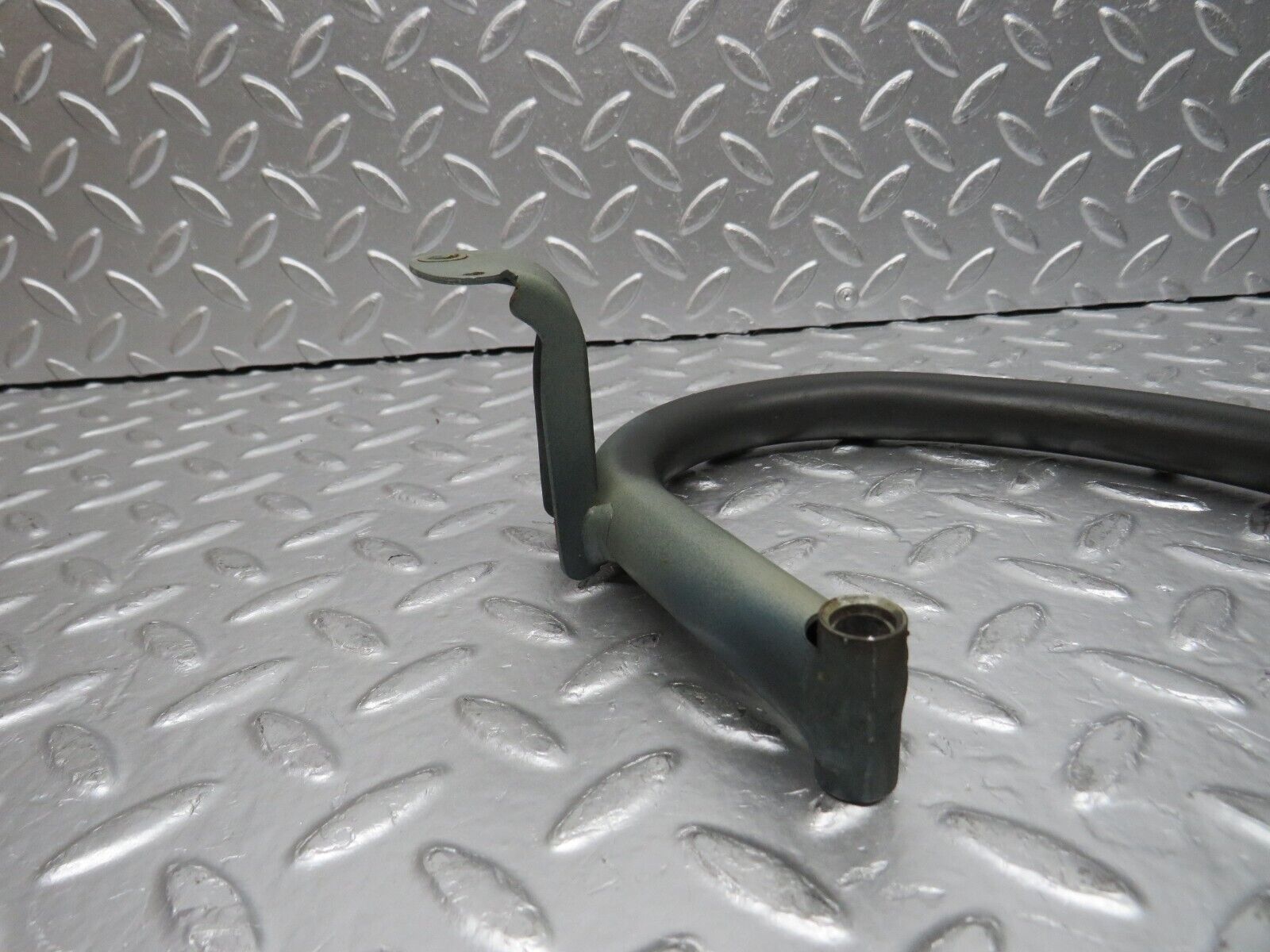 30662 Mercedes-Benz W201 190E 2.0L Boot Lid Trunk Hinge Right Side