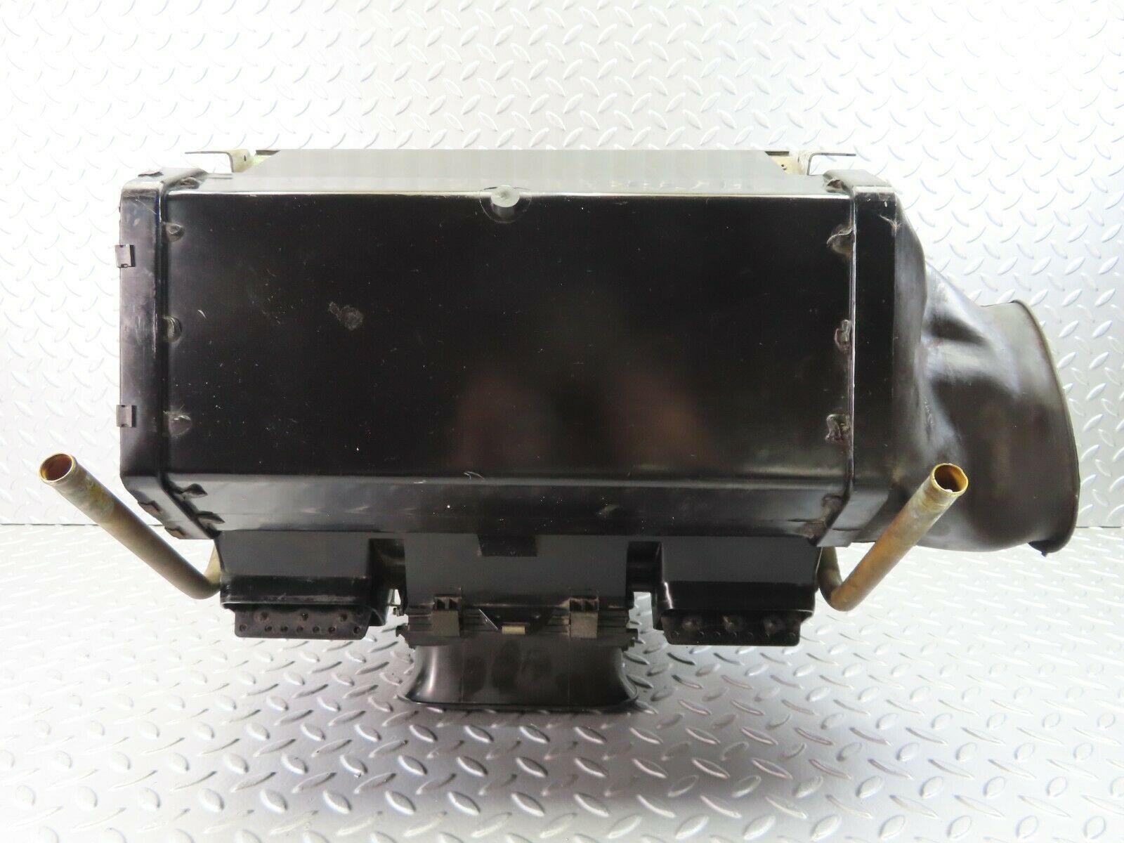 7483 Mercedes-Benz W116 450SE Heater Box Blower Housing