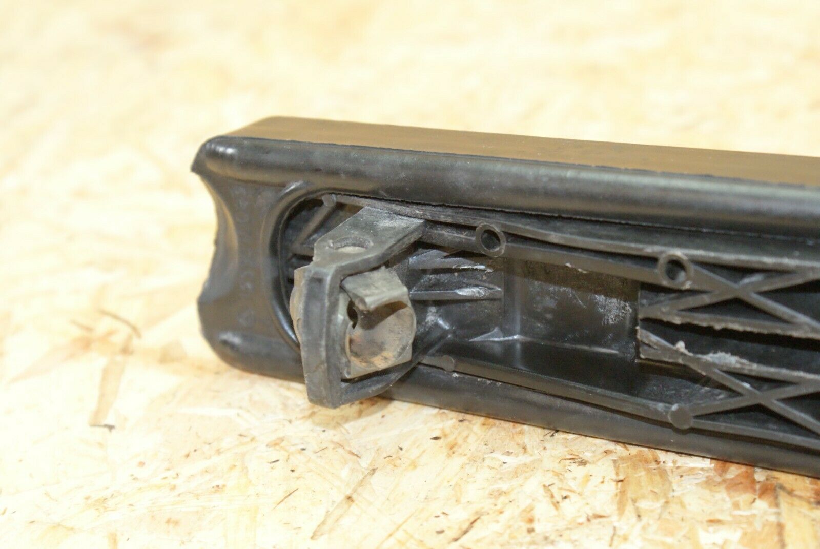 2384 Mercedes-Benz W123 280E Accelerator Pedal With Rubber Cover 1233010082