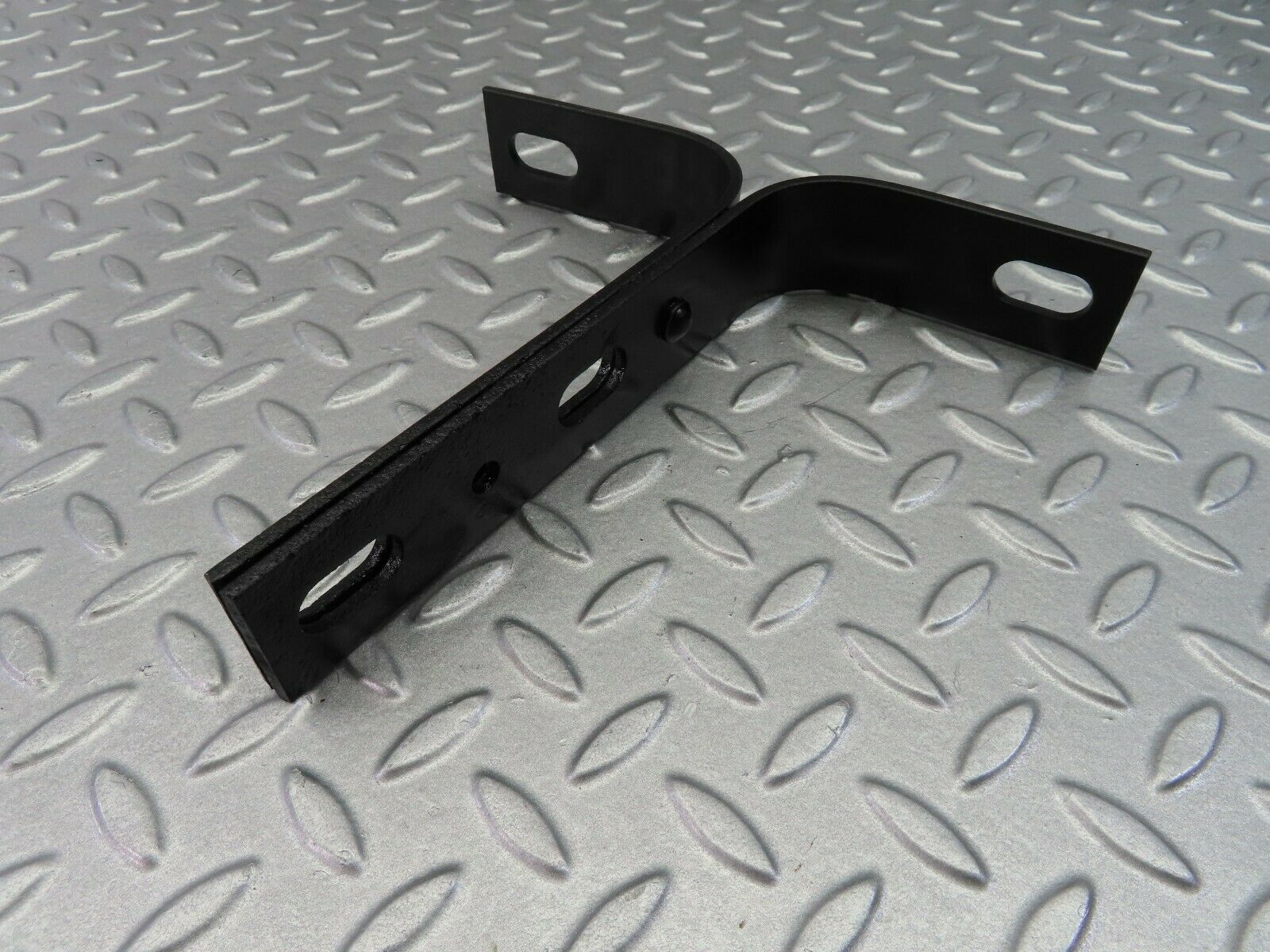 7834 Mercedes-Benz W115 220D Front Bumper Bracket Left Side