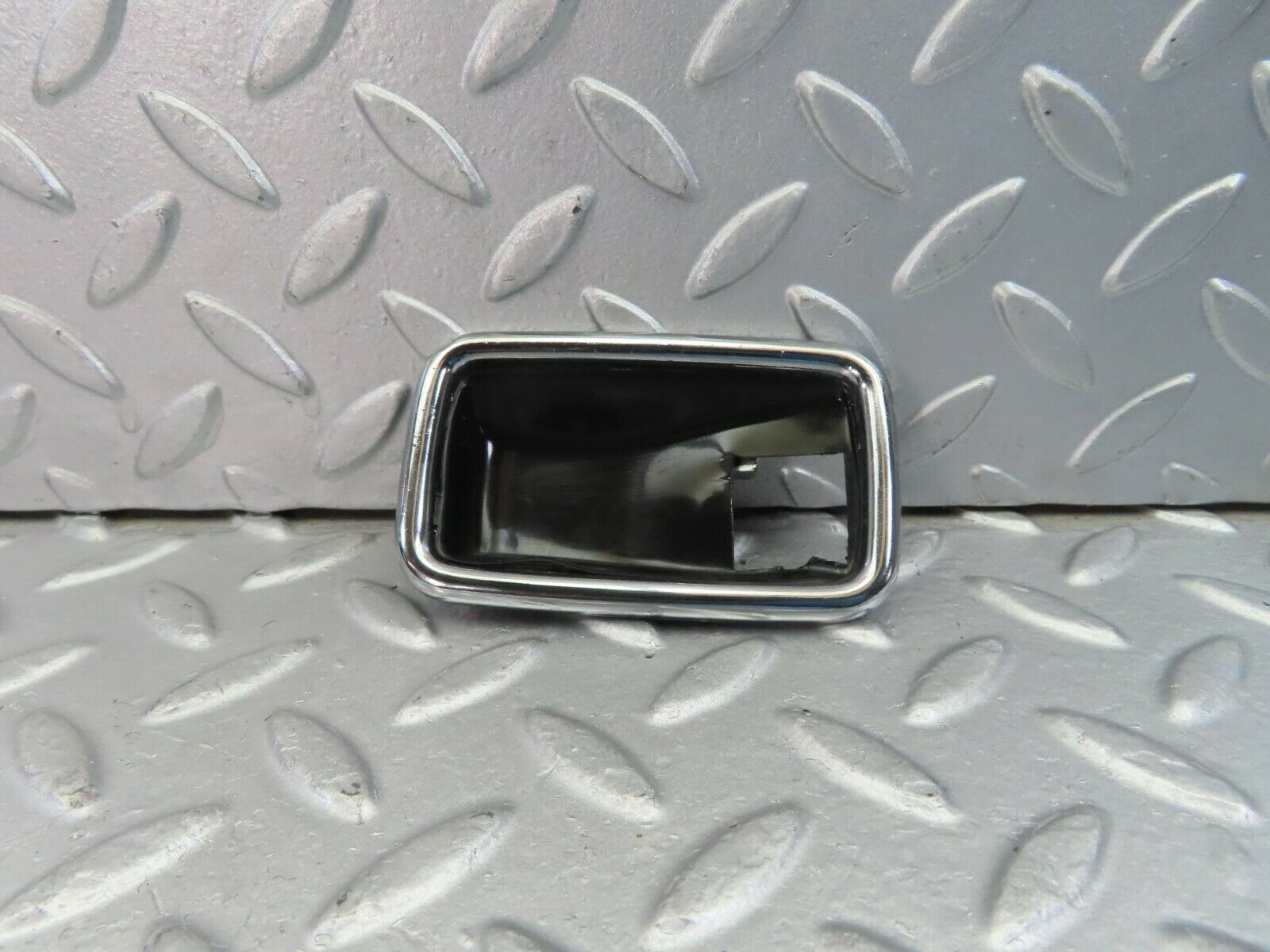10762 Mercedes-Benz W123 230E Chrome Frame For Door Opener Right 1087660611
