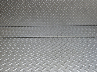 28153 Mercedes-Benz W123 280E Sunroof Chrome Trim