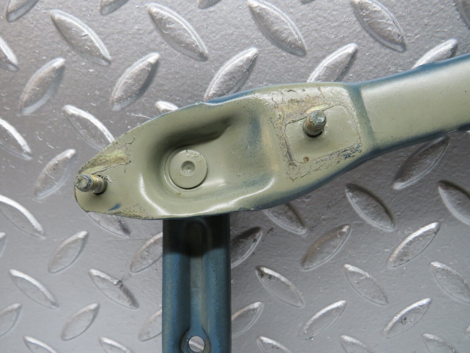 30701 Mercedes-Benz W201 190E 2.0L Bonnet Hinge Left Side