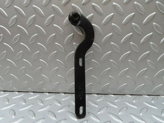 3625 Mercedes-Benz W115 220D Right Bonnet Hinge Support