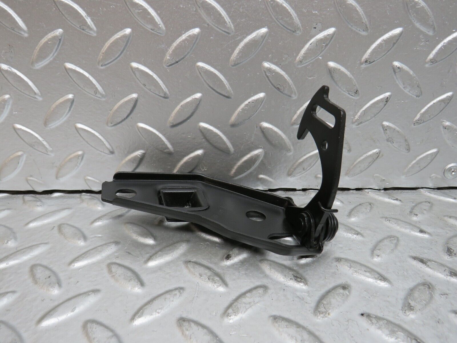 29121 Mercedes-Benz C124 320CE Coupe Bonnet Safety Latch 1248800360