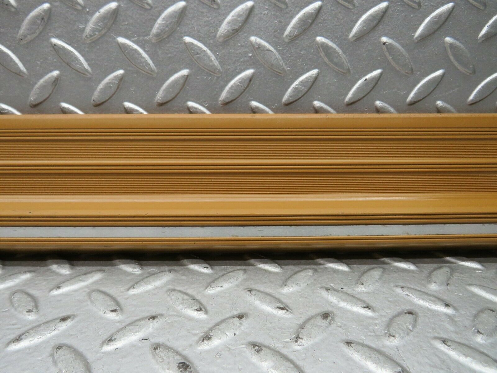 22048 Mercedes-Benz S123 280TE Wagon Front Right Door Sill Trim