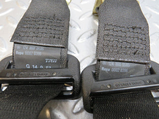 34011 Mercedes-Benz W124 260E Rear Seat Belt Set