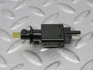 33472 Mercedes-Benz W202 C180 Brake Light Switch 0005457709