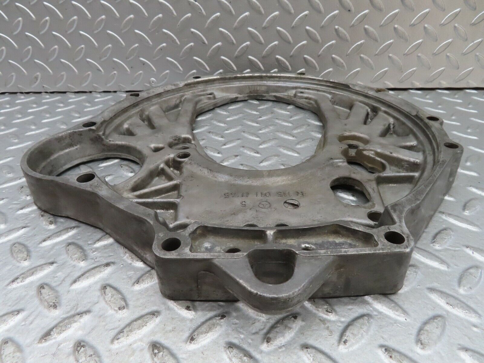 19078 Mercedes-Benz W123 300D Gearbox Flange 1150111145